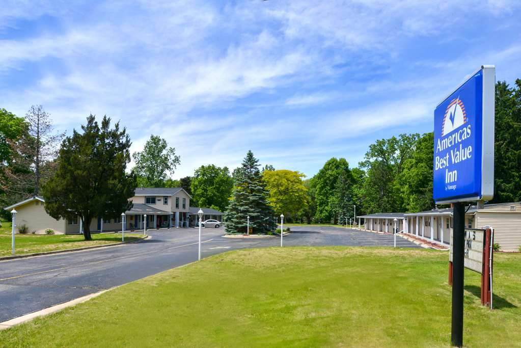 Americas Best Value Inn Jonesville/Hillsdale Exterior foto