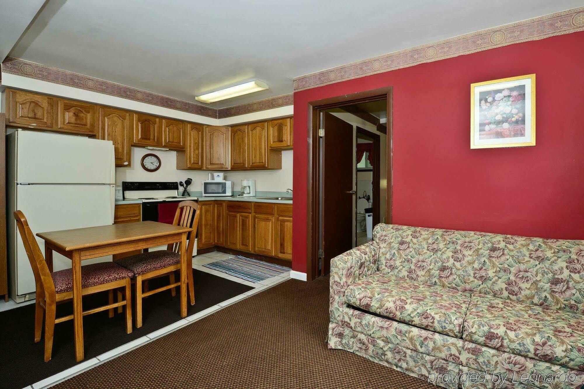 Americas Best Value Inn Jonesville/Hillsdale Exterior foto